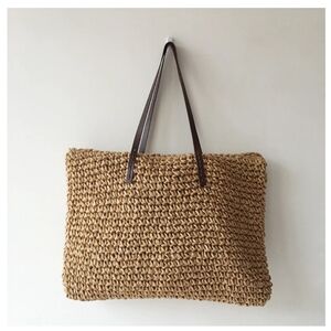 This item is OS🏊‍♂️🌻Great for shopping, beachto ur island bikini yoga class🧞‍